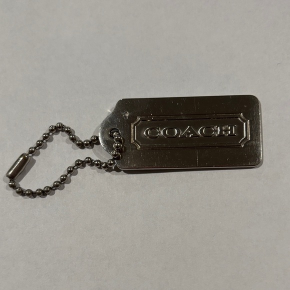 Coach Metal Hang Tag Silver - Picture 6 of 6